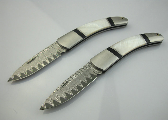 Classic OEM Damascus Steel QQ Pocket Knife Small Gift Knife UDTEK01312 